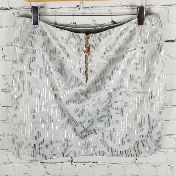 DOG DOG | metallic filigree design skirt - Picture 3 of 7